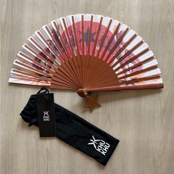 KHU KHU Handmade Rodeo Riders Handfan - Picture 2 of 6